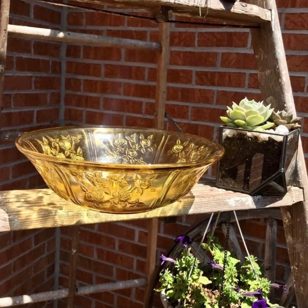 Vintage Anchor Hocking Yellow Amber Mayfair Open Rose Serving Bowl